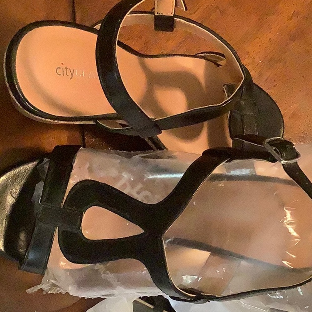Cityclassified Black Strappy Wedge Sandals